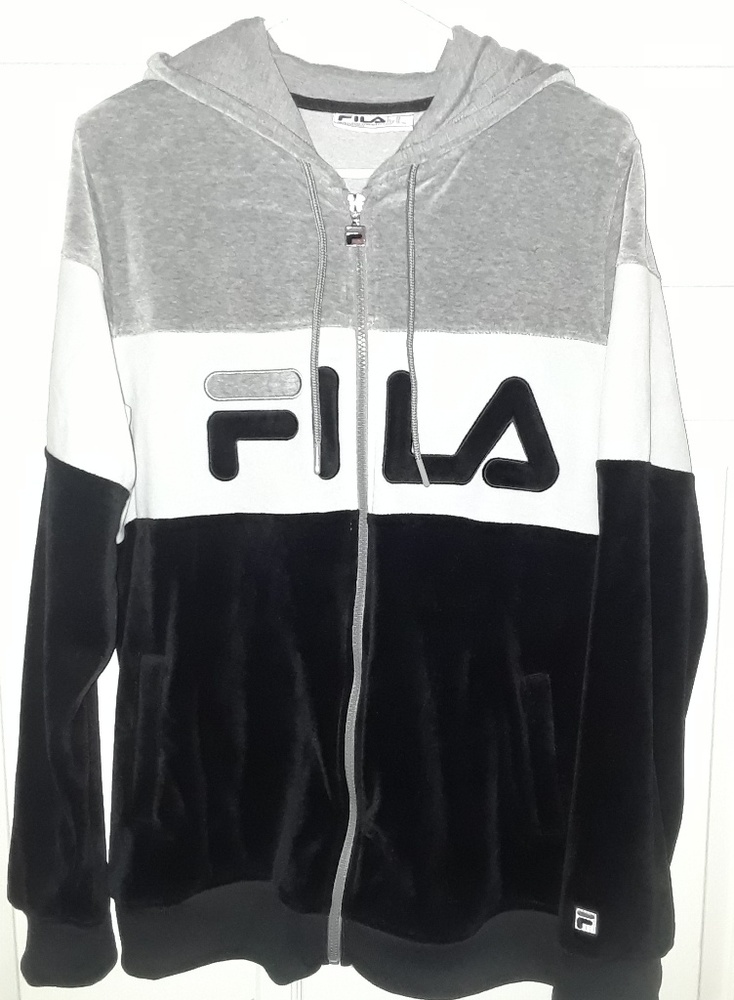 Fila sweater